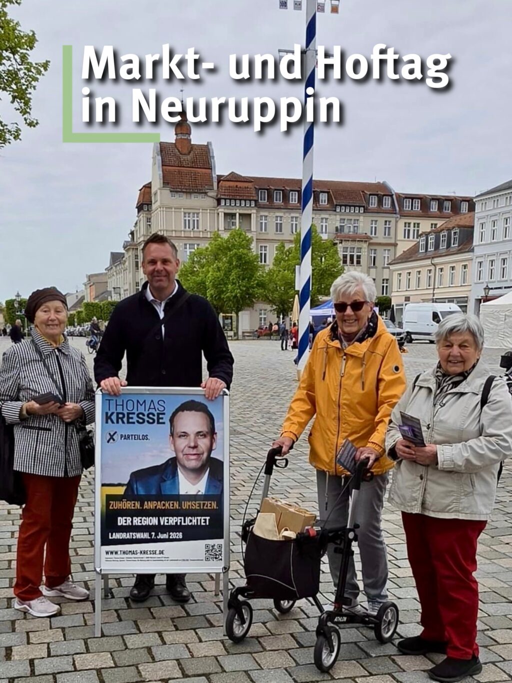 Kurze Eindrücke vom Markt- und Hoftag in Neuruppin! Heute in Gesprächen mit allen möglichen Menschen. 

Austausch zu den Themen unserer Zeit! 

Allen Müttern schon mal alles Gute für den morgigen Muttertag und viel Freude mit der kleinen überreichten (süßen) Aufmerksamkeit. 

Eine schönen Muttertag und bis demnächst!