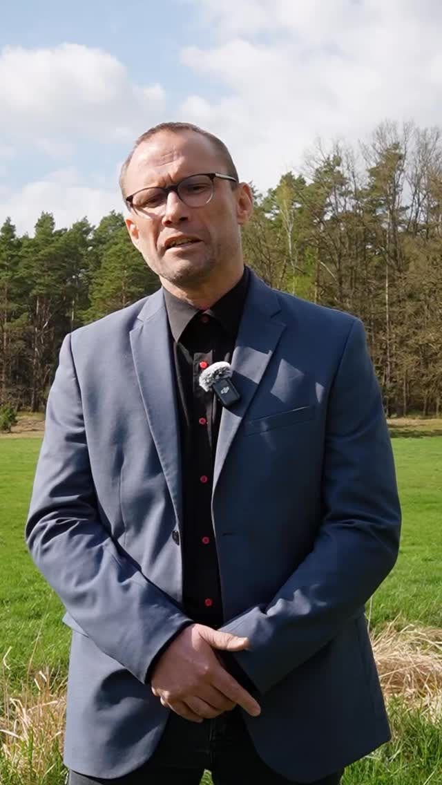 In diesem Format zeigen wir euch/Ihnen jeden Sonntag ein Unterstützervideo! 
Wir wollen Menschen aus dem ganz normalen Leben zeigen, die Thomas Kresse unterstützen! 
Schaut selbst!